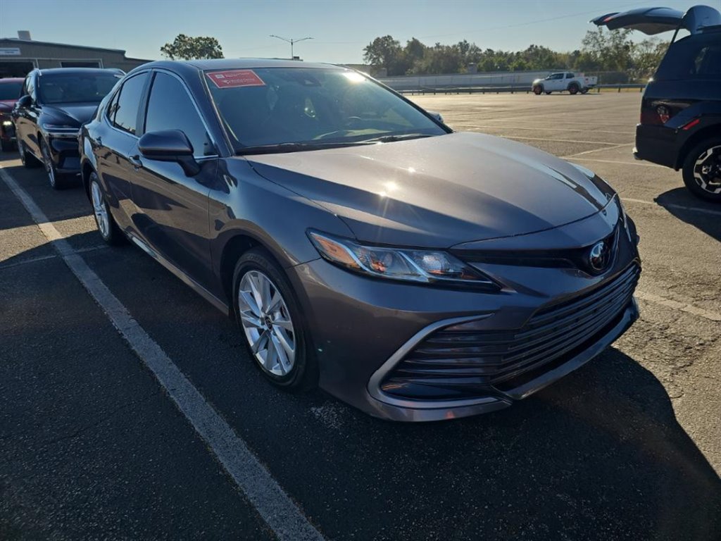 2024 Toyota Camry for sale in Gainesville FL 32609 by Veneauto Cars