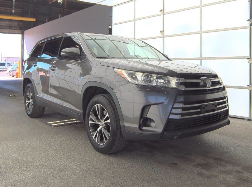 2019 Toyota Highlander for sale in Gainesville FL 32609 by Veneauto Cars